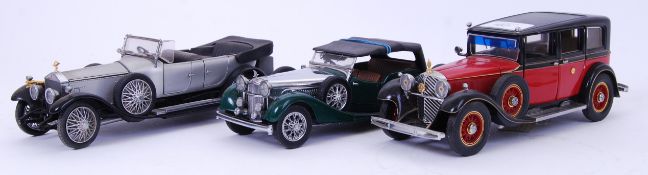 FRANKLIN MINT: A collection of 3x original Franklin Mint made 1:24 scale ' Precision Diecast '