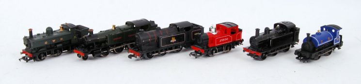 00 GAUGE: A collection of 6x assorted 00 gauge railway trainset locomotives to include Triang,
