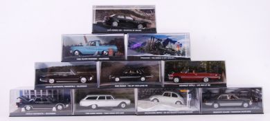 EAGLEMOSS JAMES BOND: A good collection of 10x Eaglemoss made James Bond 007 diorama diecast model