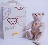 STEIFF: An original Steiff 006005 ' Classic Teddy Bear '.