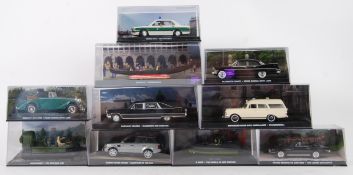 EAGLEMOSS JAMES BOND: A good collection of 10x Eaglemoss made James Bond 007 diorama diecast model