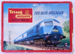 TRIANG RAILWAYS: A vintage Triang / Hornby Railways ' RS.