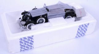 FRANKLIN MINT; An original 1:24 scale Franklin Mint precision diecast model 1926 Mercedes Benz car.