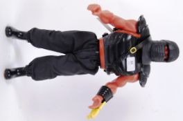 RARE COMMANDO CLAW: A rare large scale 16