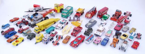 DIECAST: A good collection of assorted vintage loose diecast to include Corgi, Dinky, Hotwheels,
