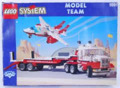 LEGO: An original vintage Lego System ' Model Team ' set 5591.