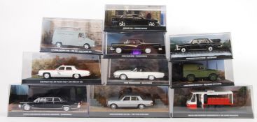EAGLEMOSS JAMES BOND: A good collection of 10x Eaglemoss made James Bond 007 diorama diecast model