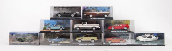 EAGLEMOSS JAMES BOND: A good collection of 10x Eaglemoss made James Bond 007 diorama diecast model