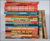 A collection of vintage annuals to inclu