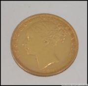 A Victorian 1881 shield back full sovere