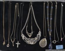 A group of 10 good necklaces , some whit