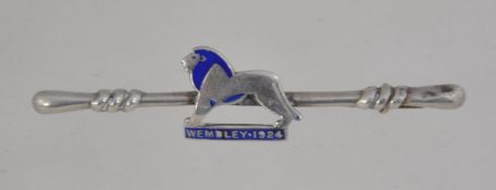 A 925 silver and enamel bar brooch pin by Charles Horner for the 1924 British Exhibition with lion