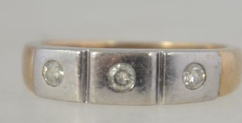 A 9ct gold and white gold diamond ladies 3 stone ring. The diamonds approx 15pnts. Total weight 3.
