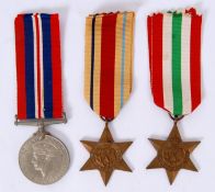 MEDALS: A collection of 3x WWII Second World War medals, comprising of War Medal,