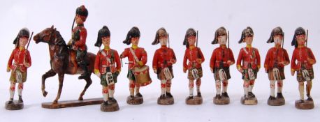 ELASTOLIN: A good collection of antique German made Elastolin soldiers - all highlanders.