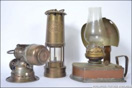 A collection of vintage lamps to include a E.