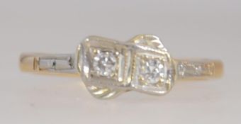 An 18ct gold, platinum and diamond vintage ladies ring. The stones approx 10pnts. Size K.