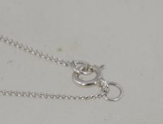 A 9ct / 375 white gold necklace and mother of pearl heart pendant. Marked 9k / 375.