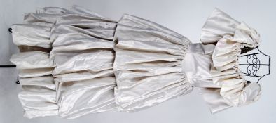 VICTORIAN BALL DRESS: A Victorian style