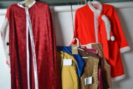 10x COSTUMES: Mixed group of 10 costumes