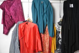 10x COSTUMES: Mixed group of 10 costumes