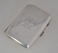 An early 20th century silver hallmarked cheroot / cigarette holder case having o monogram to the