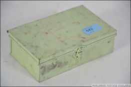 GB Postal History. Date stamp in original box with date slugs ex GPO Training Centre.