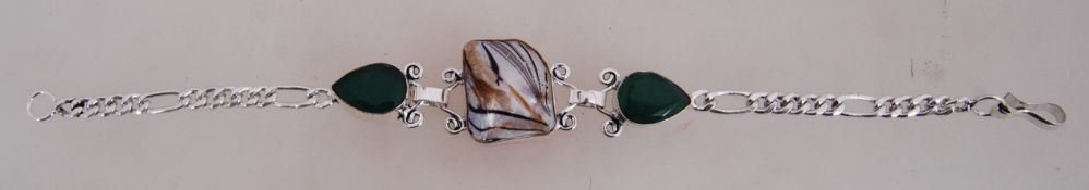 A 925 silver bracelet set with green gla