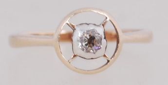 A Victorian 9ct gold ring set with a sin