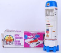 SIX MILLION DOLLAR MAN: