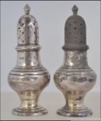 2 silver hallmarked pepper pots - condiments pot by Deakin & Francis, Birmingham 1896.