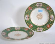 A pair of late 19th / early 20th century Victorian decorative cabinet plates.