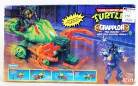 TEENAGE MUTANT NINJA TURTLES: An original 1990's Playmates made Teenage Mutant Hero Turtles (UK