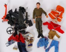 ACTION MAN: A collection of vintage Palitoy Action Man clothing and accessories to include an