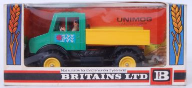 BRITAINS: An original vintage Britains diecast model 9569 Unimog Tractor Lorry.