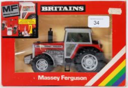 BRITAINS: An original vintage Britains 9520 diecast model Massey Ferguson Tractor.