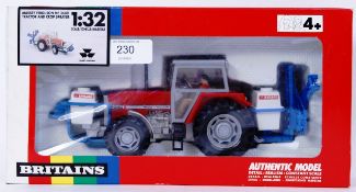 BRITAINS: An original Britains diecast model Farm Tractor 9607 Massey Ferguson.