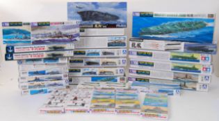 JAPANESE NAVY MODEL KITS: A collection of 31x assorted 1/700 scale plastic Japanese Navy model kits.
