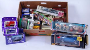 DIECAST: A collection of assorted boxed diecast models to include Corgi, Lledo, Vanguards,
