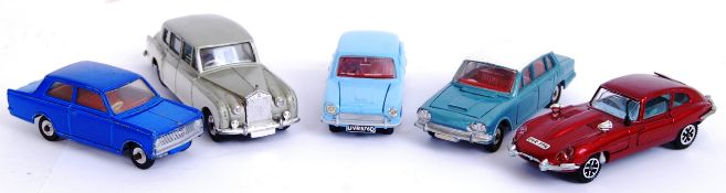 DINKY: A collection of 5x vintage mostly good to very near mint Dinky diecast models (loose).