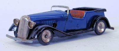 TRIANG MINIC: An original vintage Triang Minic tinplate clockwork saloon car.