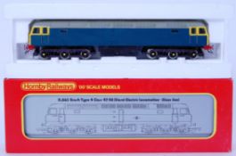 HORNBY: An original 00 gauge Hornby made R863 Brush Type 4 Diesel Locomotive.