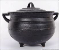 One vintage style cast iron cooking pot