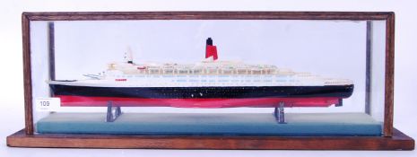 QUII CUNARD: