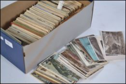 A collection of approx 800 postcards, mostly early UK and overseas topographical.