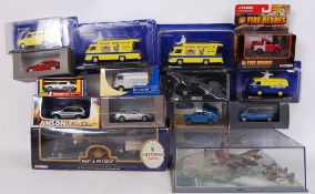 ASSORTED MODEL CARS & STAR TREK PHASER