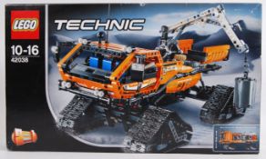 TECHNICS: An original Lego Technics set 42038 ' Arctic Truck '. As new, sealed.