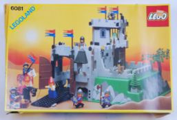 LEGOLAND KNIGHTS: An original vintage 1980's Legoland Lego set 6081 King's Mountain Fortress.