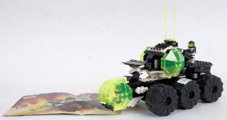 LEGO SPACE: An original vintage 1980's Lego Space set 6933 Spectral Starguider.