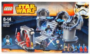 LEGO STAR WARS: A Lego Star Wars 75093 set 'Death Star Final Duel'.